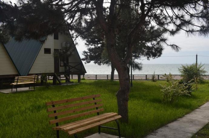 Kyalasur Hotel Sukhumi Exterior foto